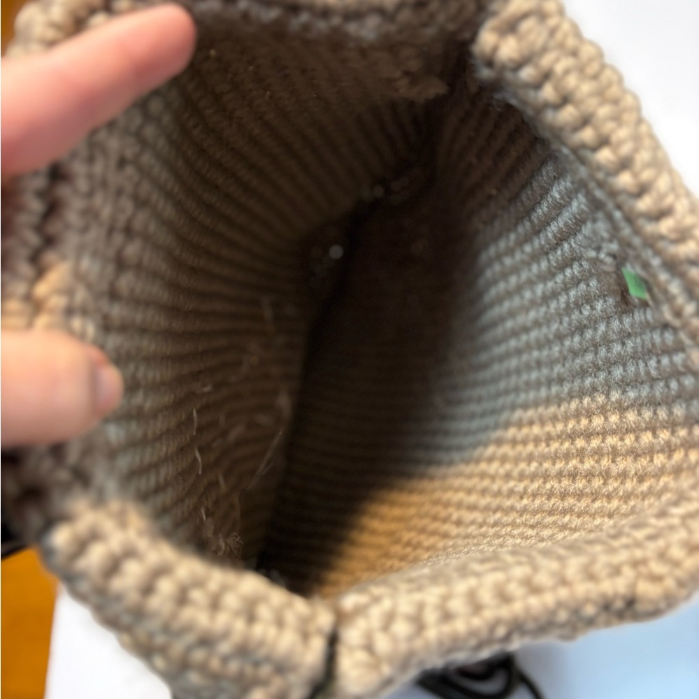 Handmade Crochet Tan backpack flowers - Picture 8 of 9